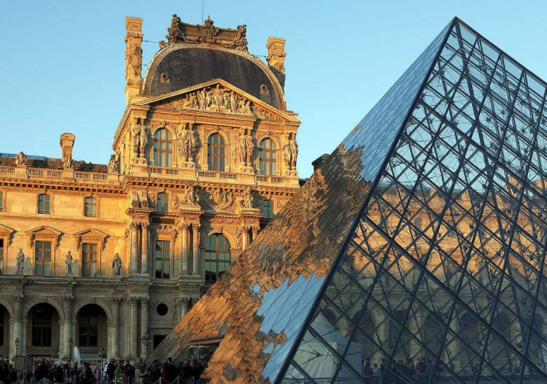 �������������������C����